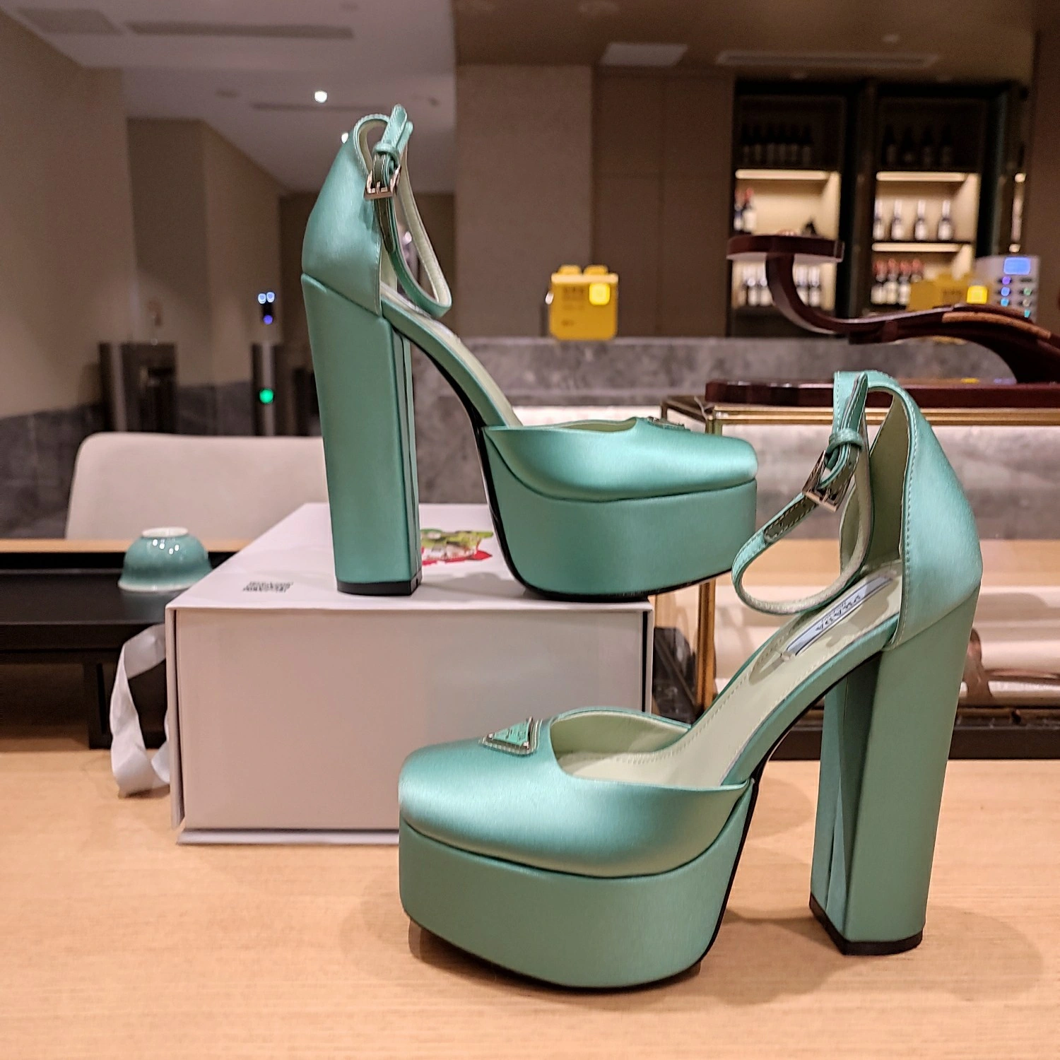 COCO— 13.5cm Heel height 4cm Water table item:C-X150B1833